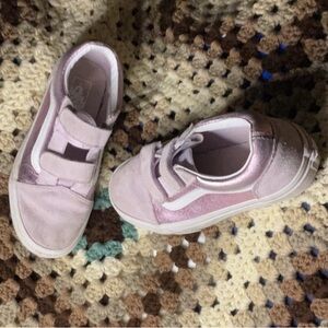 Vans Pink Velcro Sneakers for Casual Wear